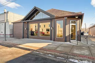 126 Adams St S, Cambridge, MN 55008 - Photo 1