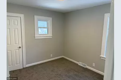 4331 James Avenue N, Minneapolis, MN 55412 - Photo 7
