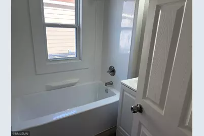 4331 James Avenue N, Minneapolis, MN 55412 - Photo 9