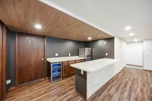 756 Maple St NE, Hutchinson, MN 55350 - Photo 23