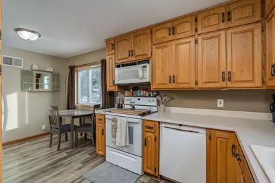 57821 300th Street, Winthrop, MN 55396 - Photo 11