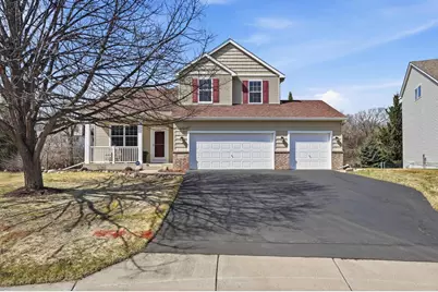 3420 N View Bay, Woodbury, MN 55125 - Photo 1