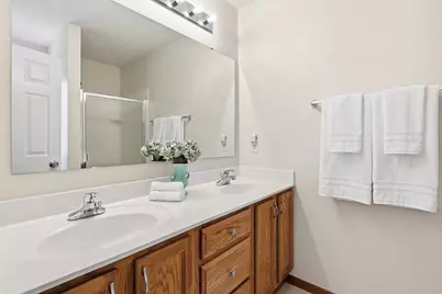 3420 N View Bay, Woodbury, MN 55125 - Photo 19