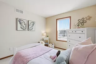 3420 N View Bay, Woodbury, MN 55125 - Photo 23