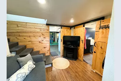 426 W Cherry Avenue, Fergus Falls, MN 56537 - Photo 37