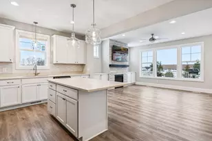 17975 Greenwich Wy, Lakeville, MN 55044 - Photo 9