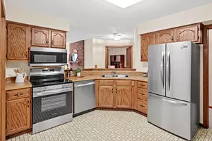 3000 St Albans Mill Rd, Hopkins, MN 55305 - Photo 9