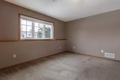 612 Saint Andrews Drive, Mankato, MN 56001 - Photo 37