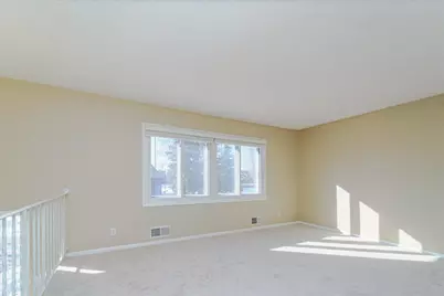 10326 Balsam Lane, Eden Prairie, MN 55347 - Photo 7