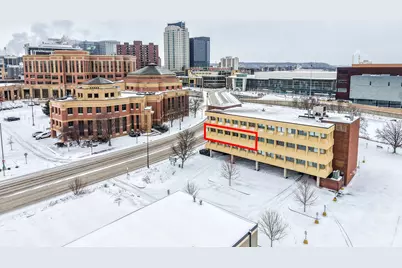 300 3rd Ave SE #302 & 304, Rochester, MN 55904 - Photo 1