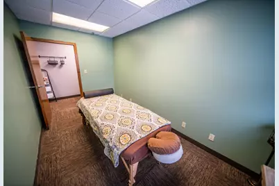 300 3rd Ave SE #302 & 304, Rochester, MN 55904 - Photo 17