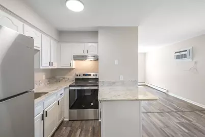 2081 Hillview Road, Mounds View, MN 55112 - Photo 5