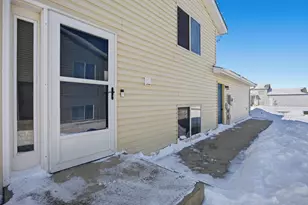 5284 49th Ave S, Fargo, ND 58104 - Photo 3