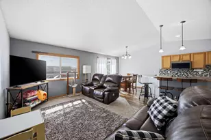 5284 49th Ave S, Fargo, ND 58104 - Photo 11