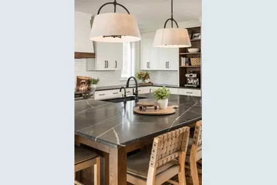 3890 Kindred Way, Lake Elmo, MN 55042 - Photo 5