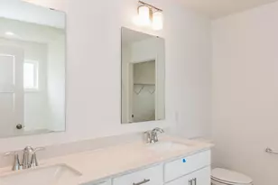 4939 Noble Dr NW, Rochester, MN 55901 - Photo 11