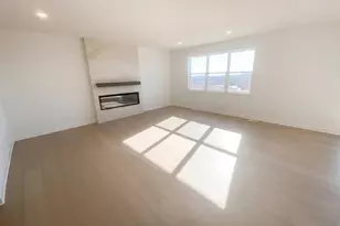 20333 Gadget Cir, Lakeville, MN 55044 - Photo 3