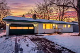 5538 Saint Stephens St, Mounds View, MN 55112 - Photo 1