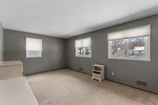 5538 Saint Stephens St, Mounds View, MN 55112 - Photo 13