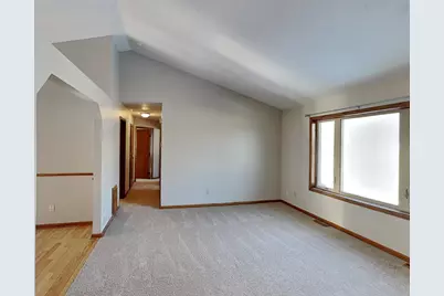 8009 Delano Way, Inver Grove Heights, MN 55076 - Photo 3