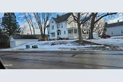 801 3rd Avenue NE, Waseca, MN 56093 - Photo 3