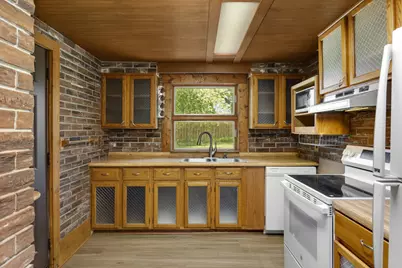 8635 Oakland Avenue S, Bloomington, MN 55420 - Photo 7