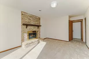 10390 Juniper Ln, Eden Prairie, MN 55347 - Photo 29