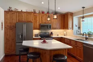 13742 Dorothy Dr, Rogers, MN 55374 - Photo 5