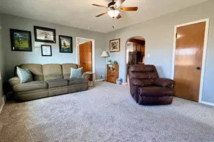 506 Frontier Rd, Brewster, MN 56119 - Photo 3