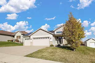 4413 35 St NW, Rochester, MN 55901 - Photo 3