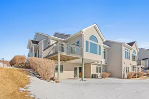 14326 Peninsula Point Dr, Savage, MN 55378 - Photo 27