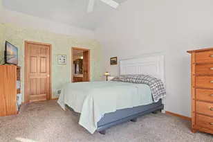 14326 Peninsula Point Dr, Savage, MN 55378 - Photo 19