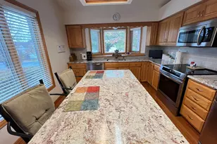 14326 Peninsula Point Dr, Savage, MN 55378 - Photo 5