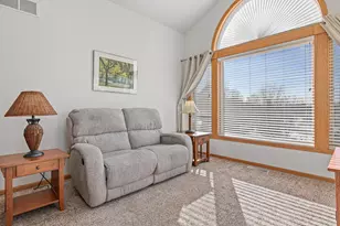 14326 Peninsula Point Dr, Savage, MN 55378 - Photo 11