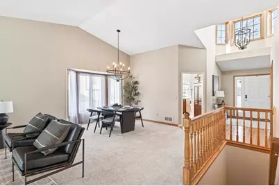 4119 Thornhill Lane, Vadnais Heights, MN 55127 - Photo 5