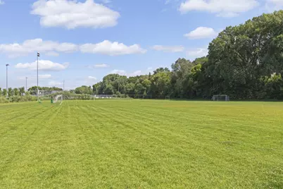 2751 York Avenue N, Robbinsdale, MN 55422 - Photo 33