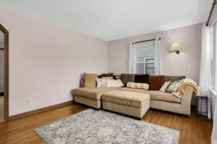 2751 York Ave N, Robbinsdale, MN 55422 - Photo 3