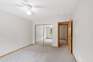 695 E Burnsville Pkwy, Burnsville, MN 55337 - Photo 9