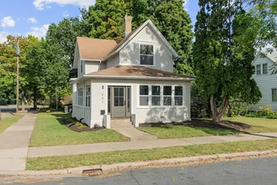 641 5th Street NE, Minneapolis, MN 55413 - Photo 1