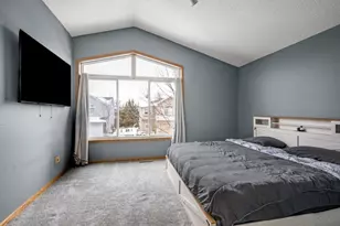 817 Bradbury Cir, Jordan, MN 55352 - Photo 13