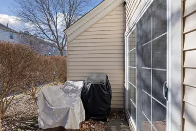 885 Braunworth Court, Chaska, MN 55318 - Photo 9