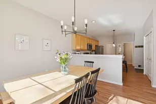 885 Braunworth Ct, Chaska, MN 55318 - Photo 11