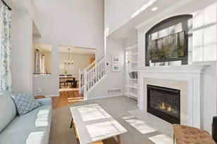 885 Braunworth Ct, Chaska, MN 55318 - Photo 7