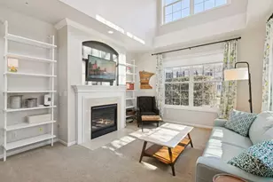 885 Braunworth Ct, Chaska, MN 55318 - Photo 1