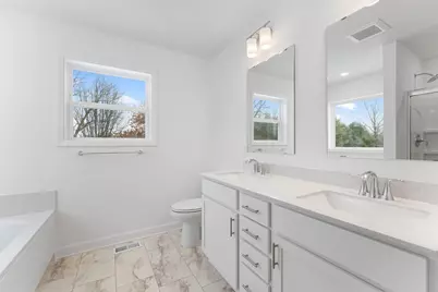 7550 Upper 42nd Street N, Oakdale, MN 55128 - Photo 11