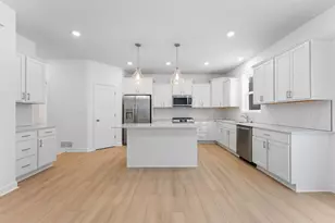 7550 Upper 42nd St N, Oakdale, MN 55128 - Photo 9