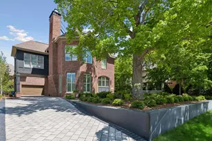 715 Rice St E, Wayzata, MN 55391 - Photo 3
