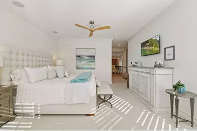 715 Rice Street E, Wayzata, MN 55391 - Photo 39