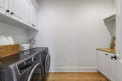 715 Rice Street E, Wayzata, MN 55391 - Photo 57