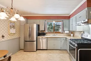 4364 Nicols Rd, Eagan, MN 55122 - Photo 9